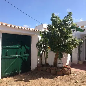 https://salmoura.hotelaalgarve.com