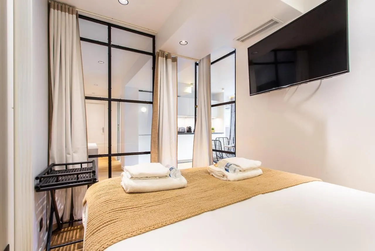 Appartement CMG Résidence Canal Saint-Martin / Vellefaux Paris