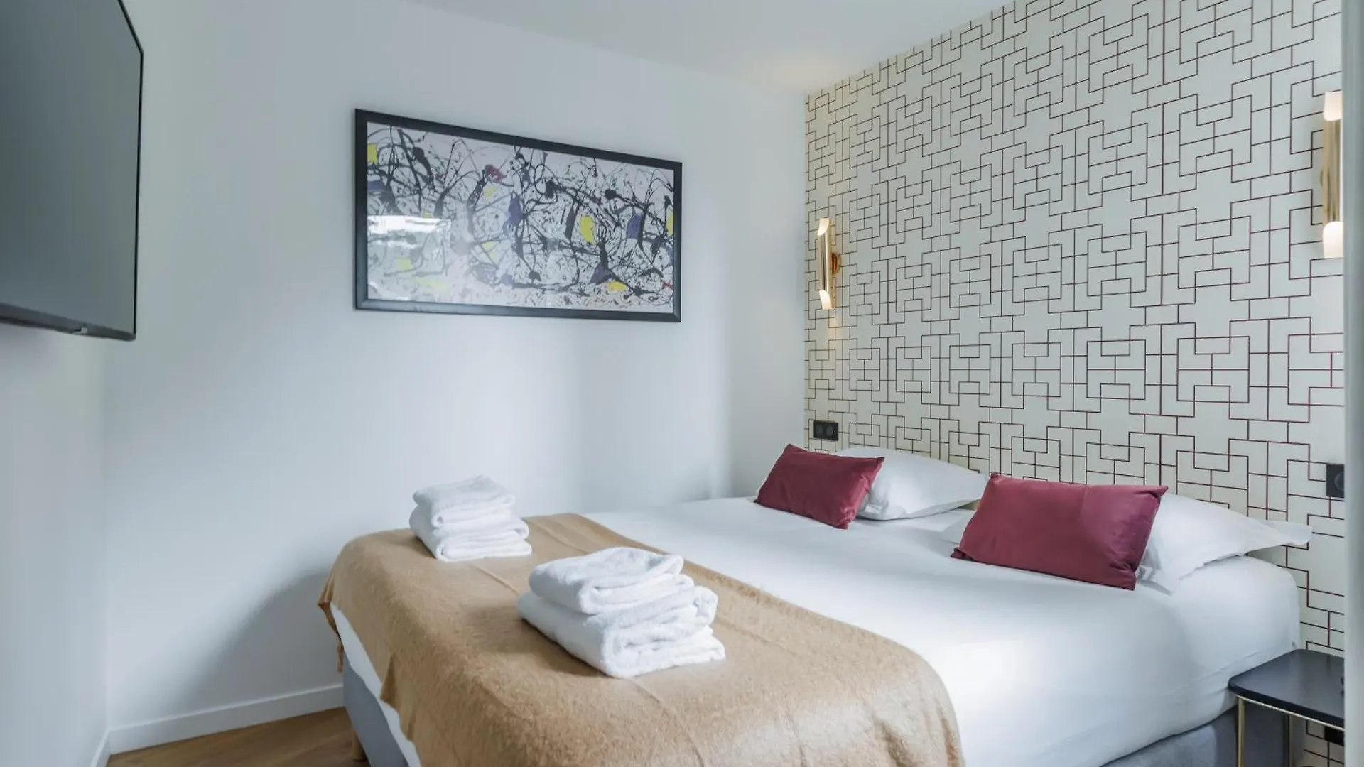Cmg Residence Canal Saint-Martin Vellefaux Paris